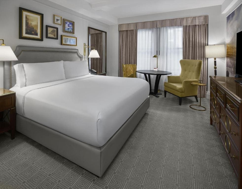 Premium King Room room - Image 1