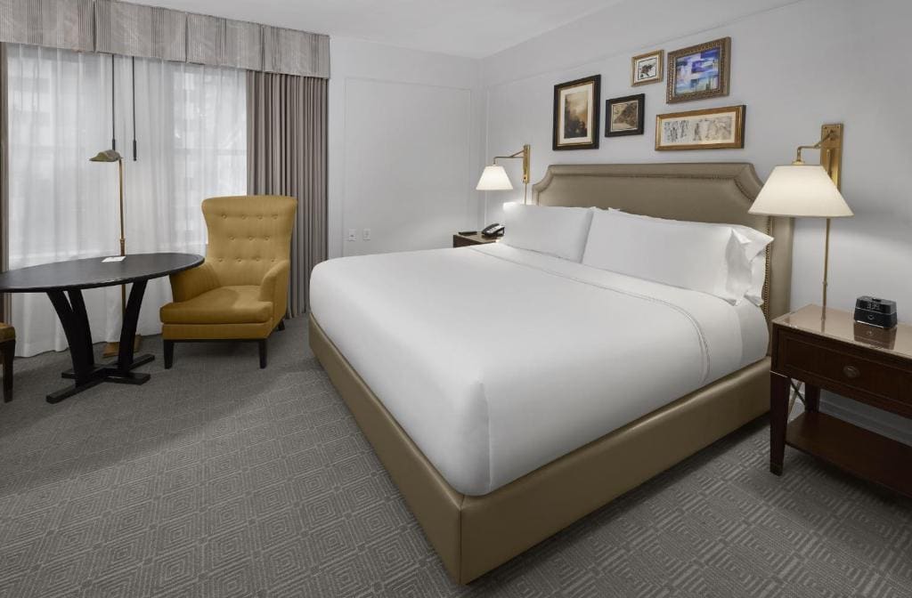 Premium King Room - High Floor room - Image 1
