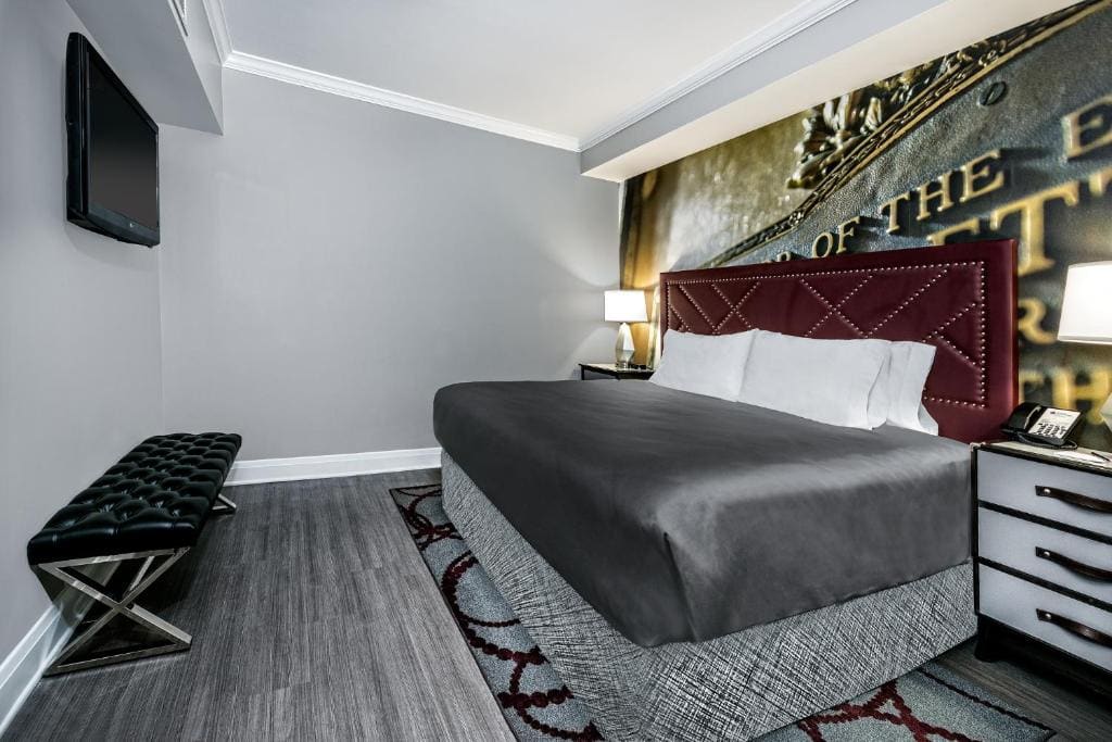 King Suite room - Image 1