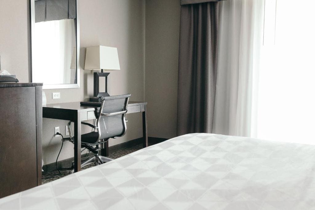Standard King Room room - Image 1