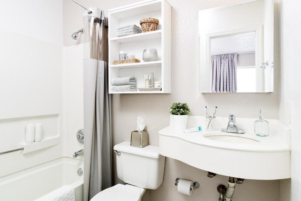 Studio - Disability Access room - Image 1
