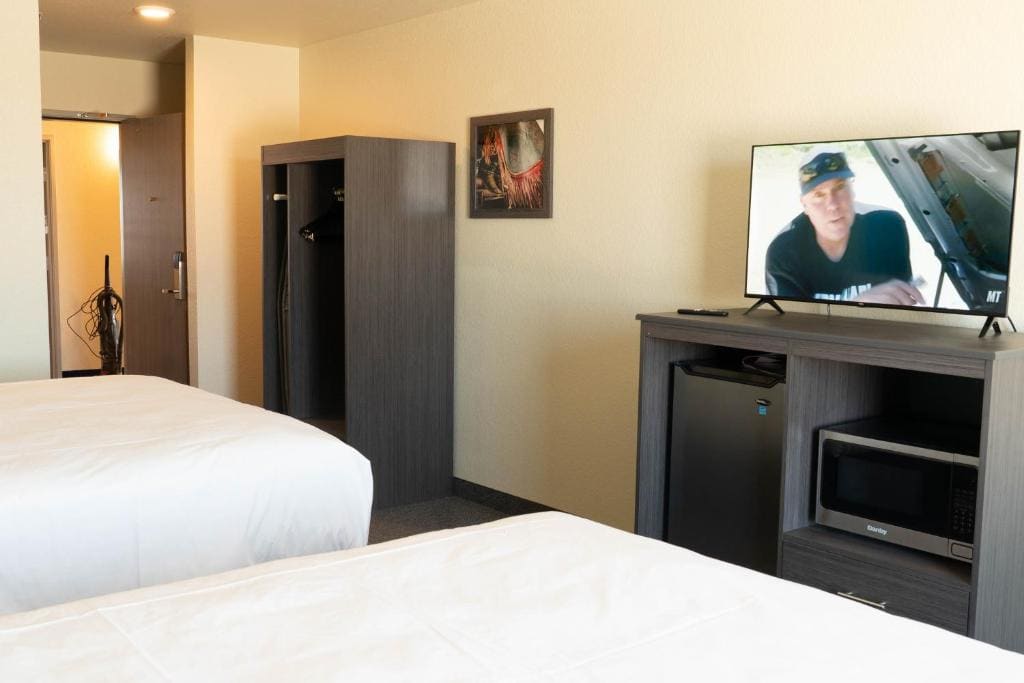 Deluxe Queen Room room - Image 2