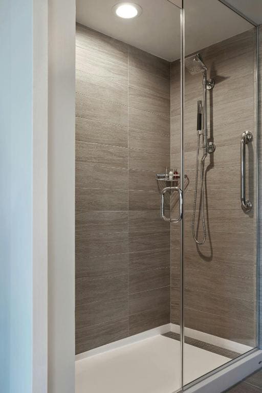 One Bedroom King Suite room - Image 3