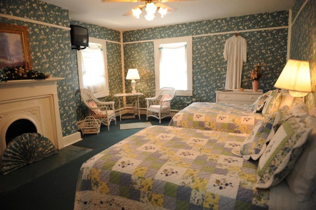 Deluxe Double Room room - Image 2