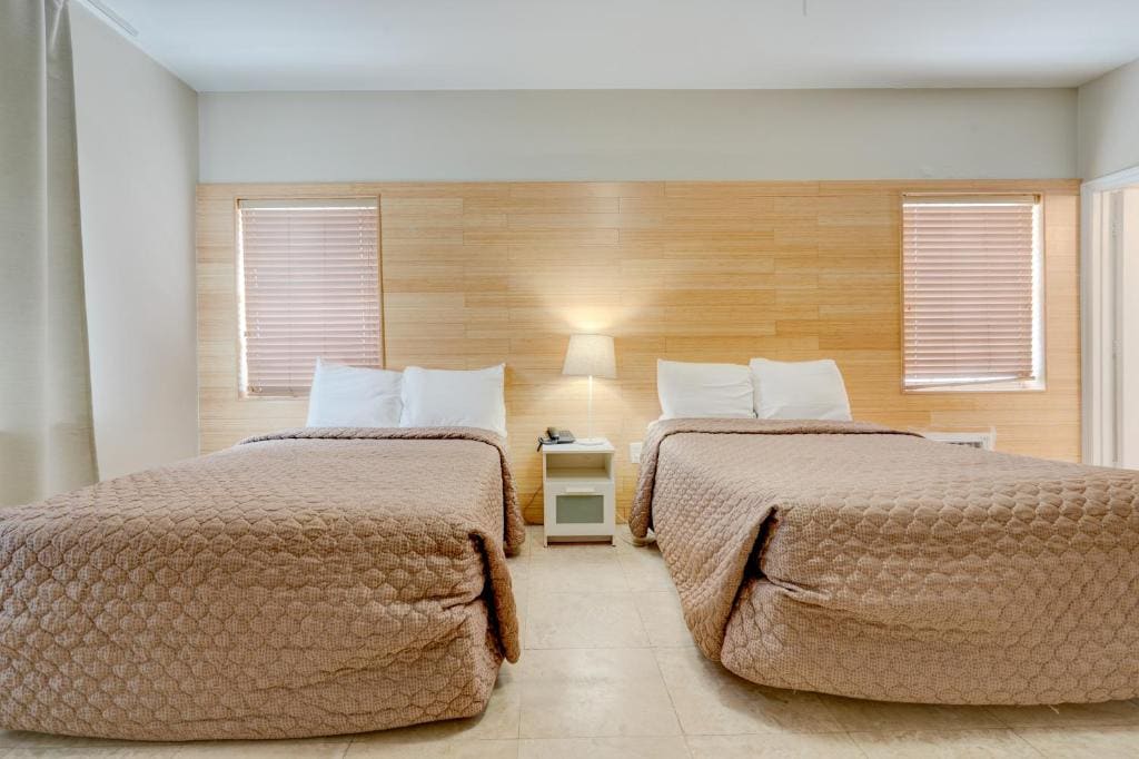 Standard Double Room (4 Adults) room - Image 2