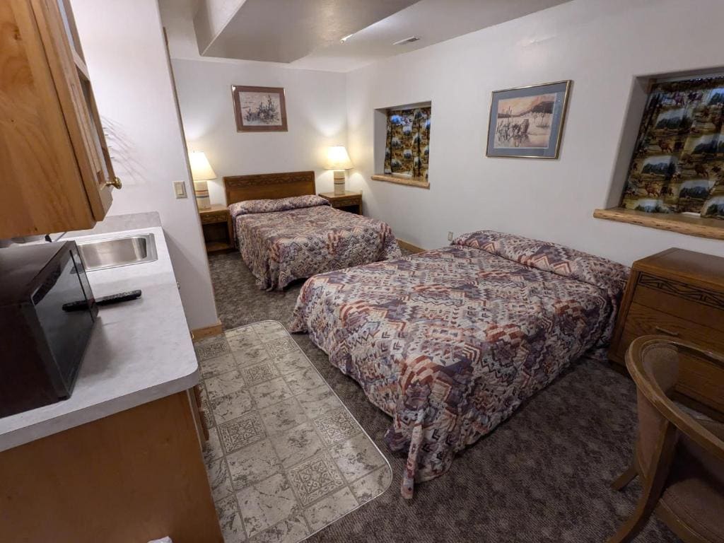 Deluxe Triple Room room - Image 1