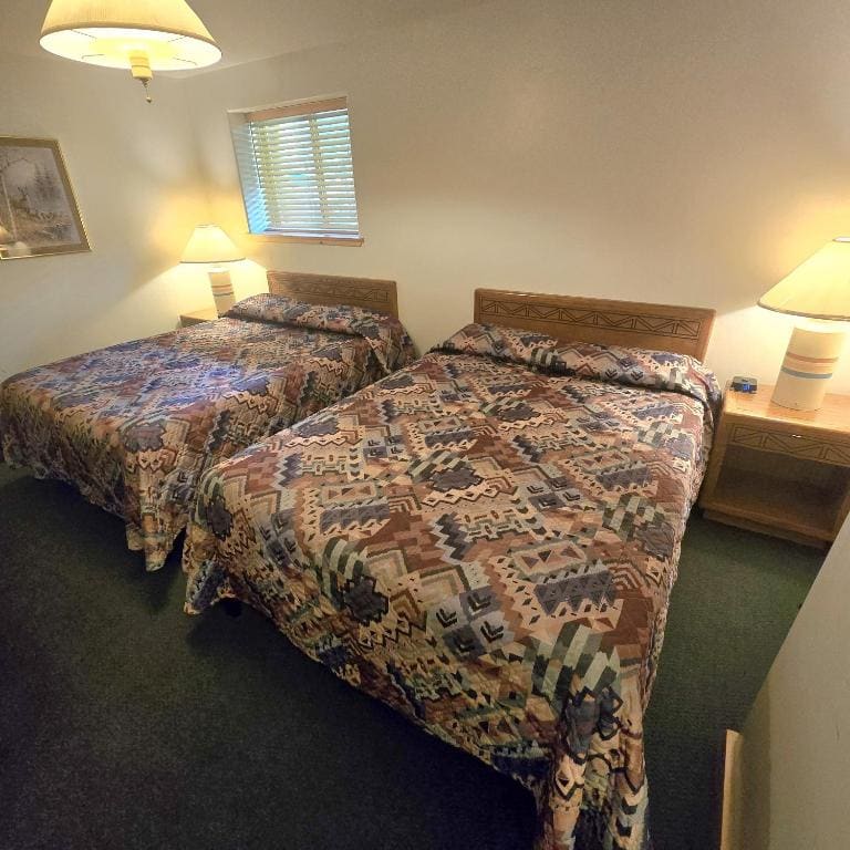 Deluxe Triple Room room - Image 2