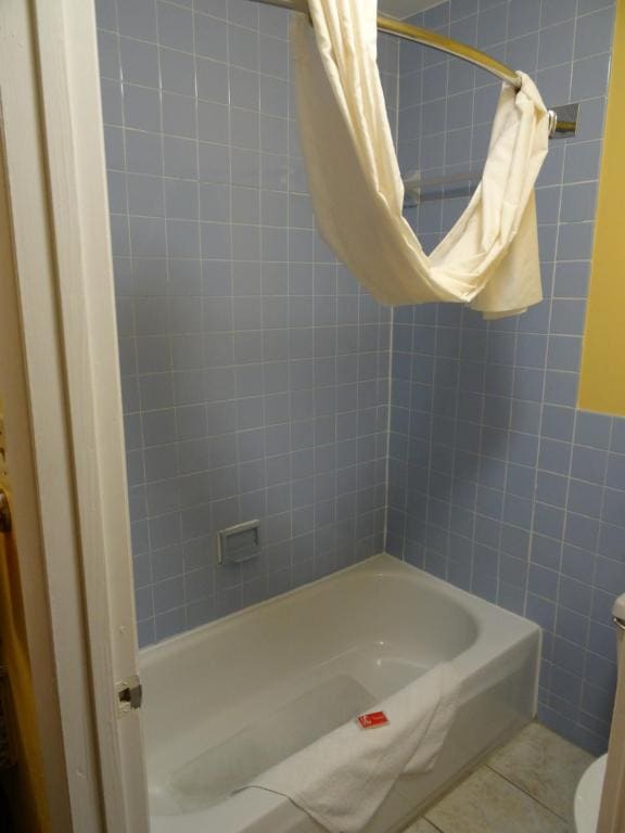 King Room - Non-Smoking room - Image 3