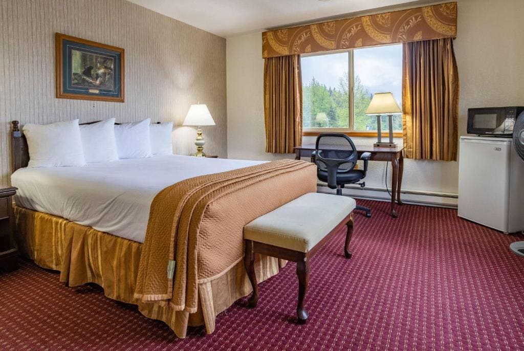 Double Room with Two Double Beds - Non-Smoking room - Image 3