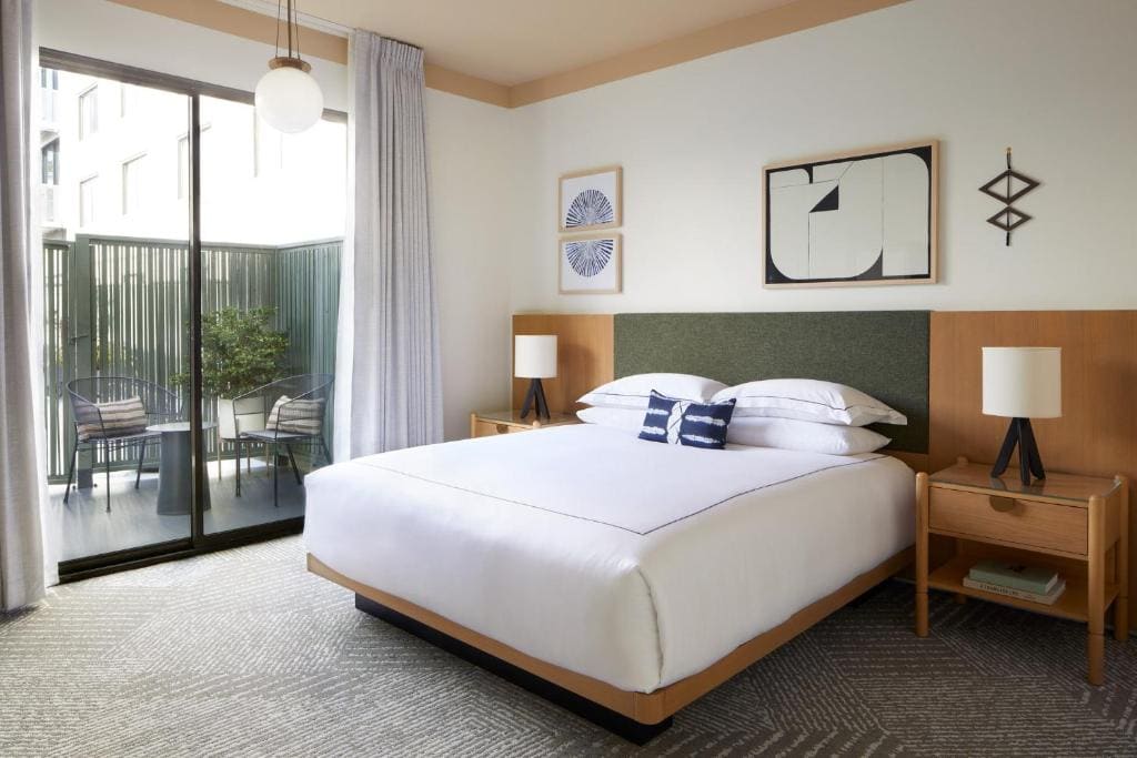 King Room with Mobility Accessible Tub and Semi Private Patio room - Image 1
