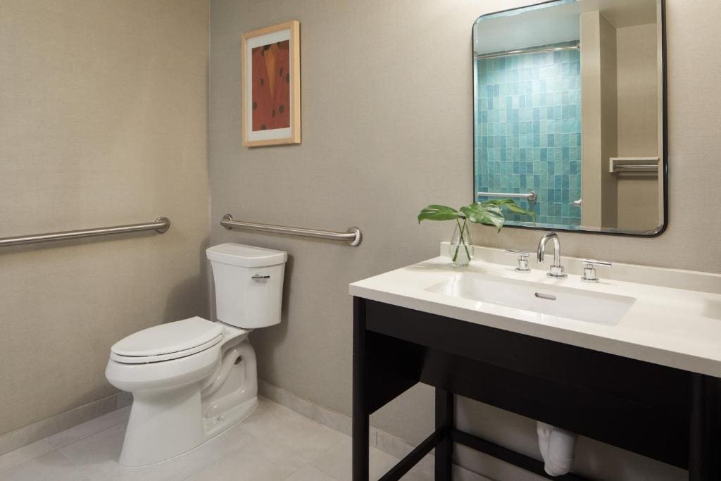 King Room with Mobility Accessible Tub and Semi Private Patio room - Image 3