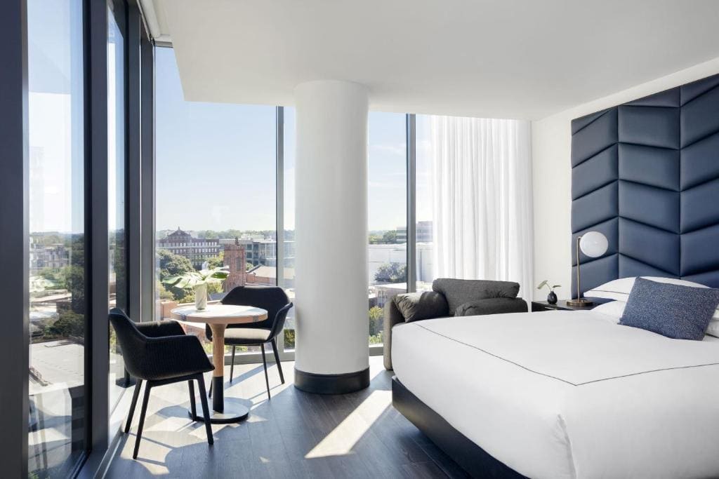 Premium King Room with Panoramic View room - Image 1