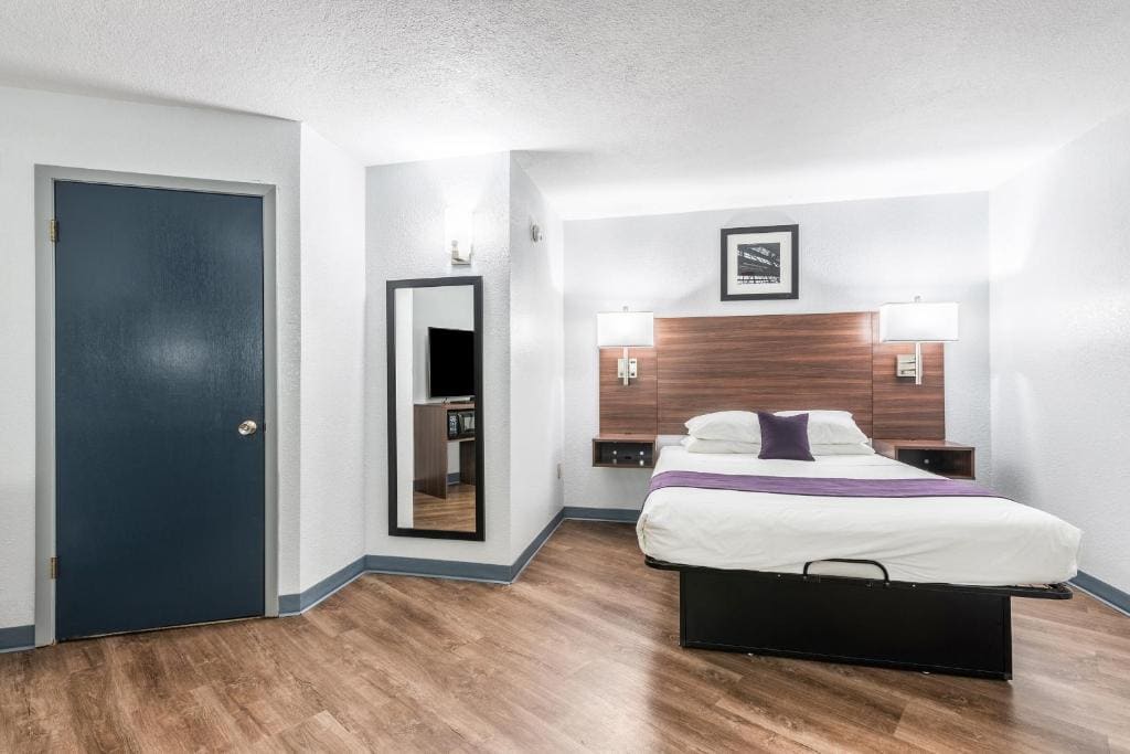 Single Room - Disability Access room - Image 1