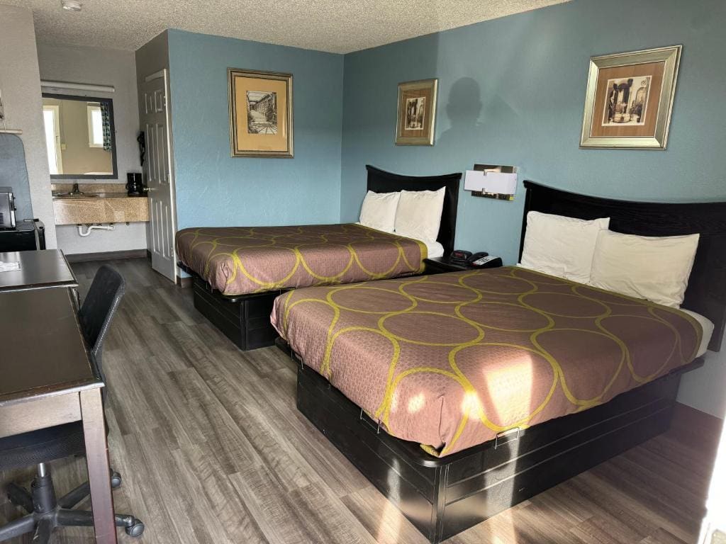 Standard Double Room - Smoking room - Image 1