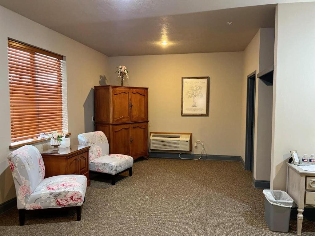 Suite room - Image 3