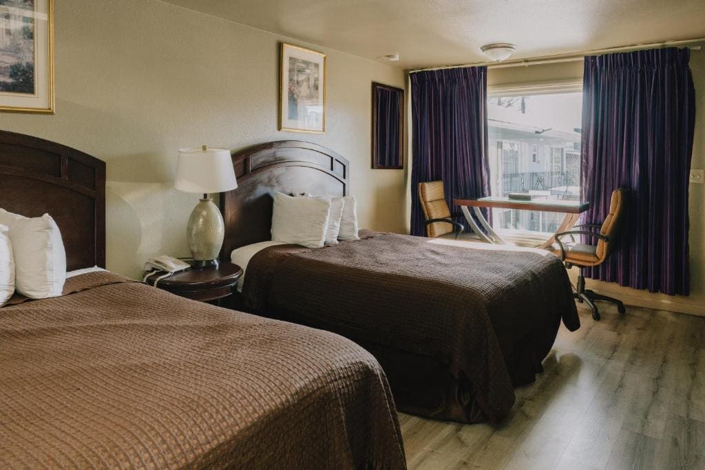 Queen Room room - Image 1