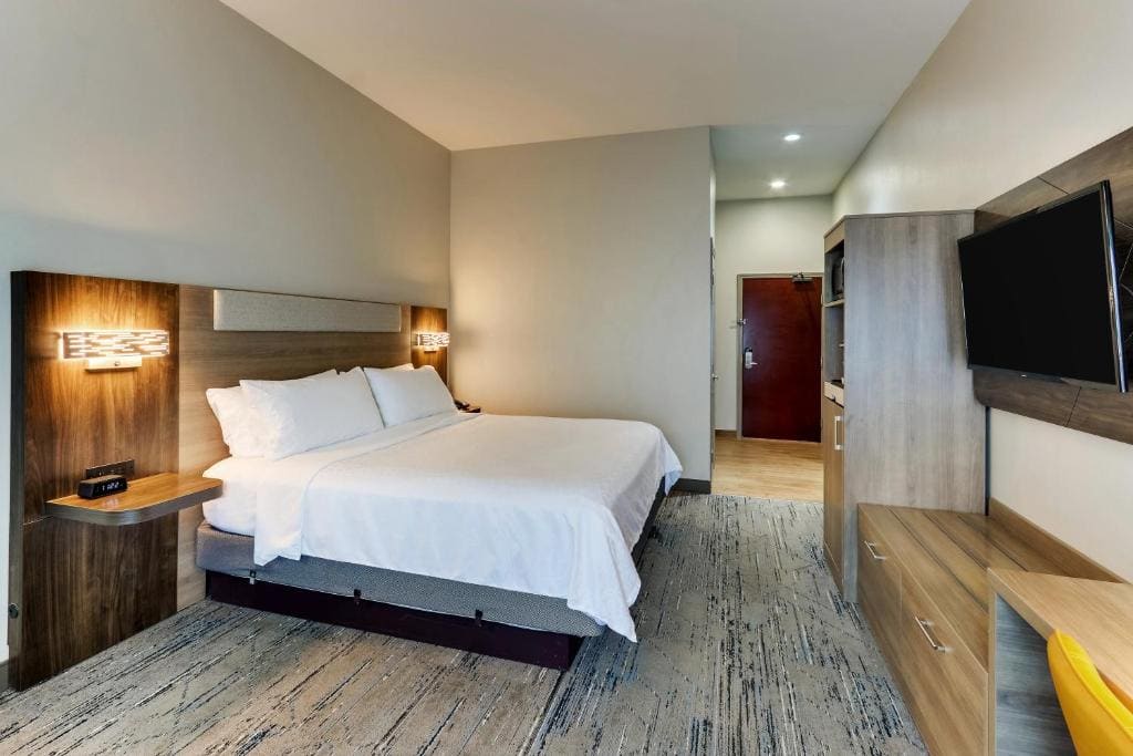 Standard King Room room - Image 1
