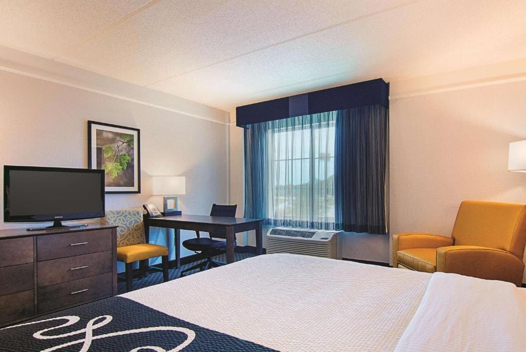 King Room room - Image 1
