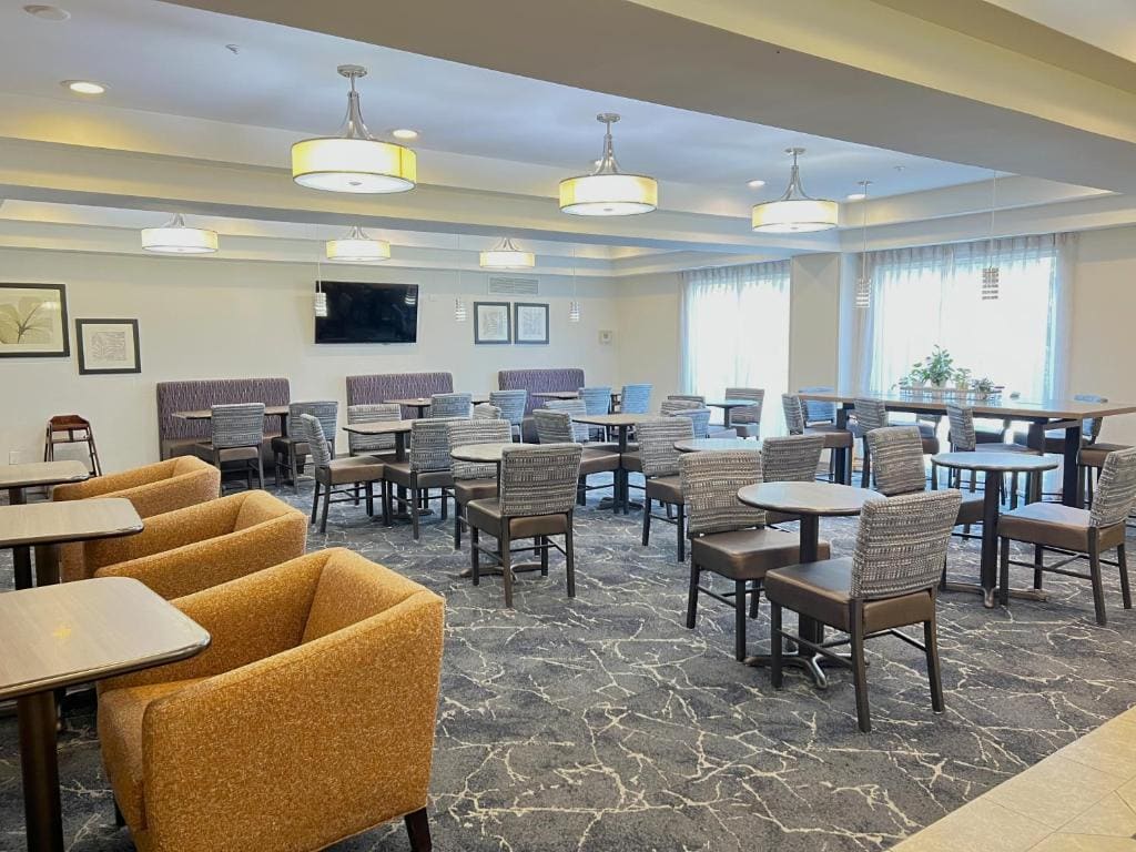 King Room - Mobility Access/Non-Smoking room - Image 3