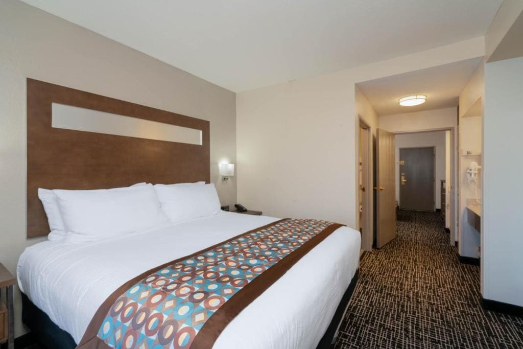 King Studio Suite - Non-Smoking room - Image 1