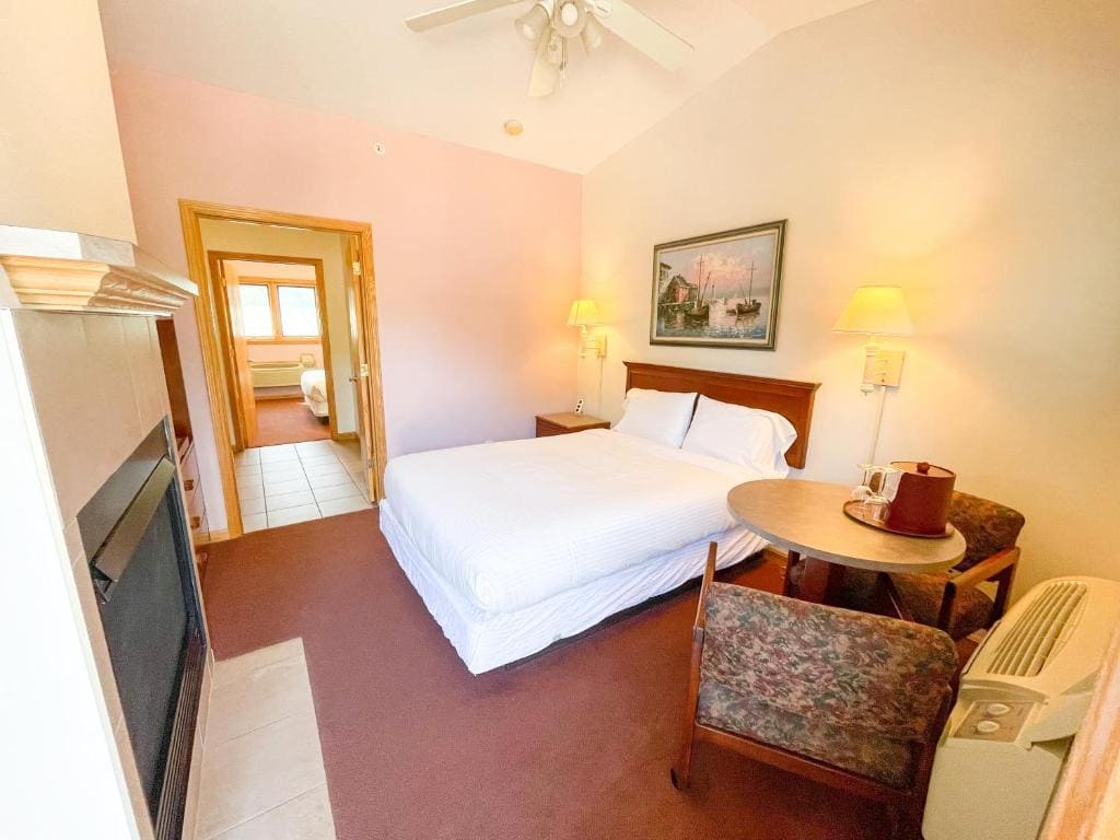 Two-Bedroom Suite room - Image 1