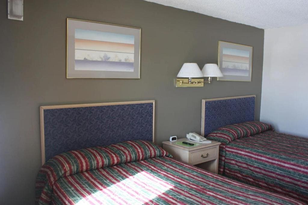 2 Full Beds Non-Smoking room - Image 1
