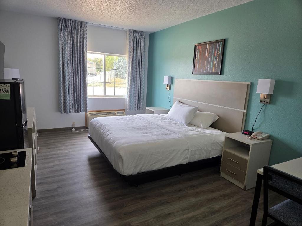 King Room - Disability Access room - Image 2
