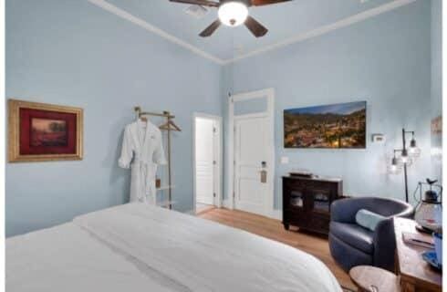 Queen Room room - Image 2
