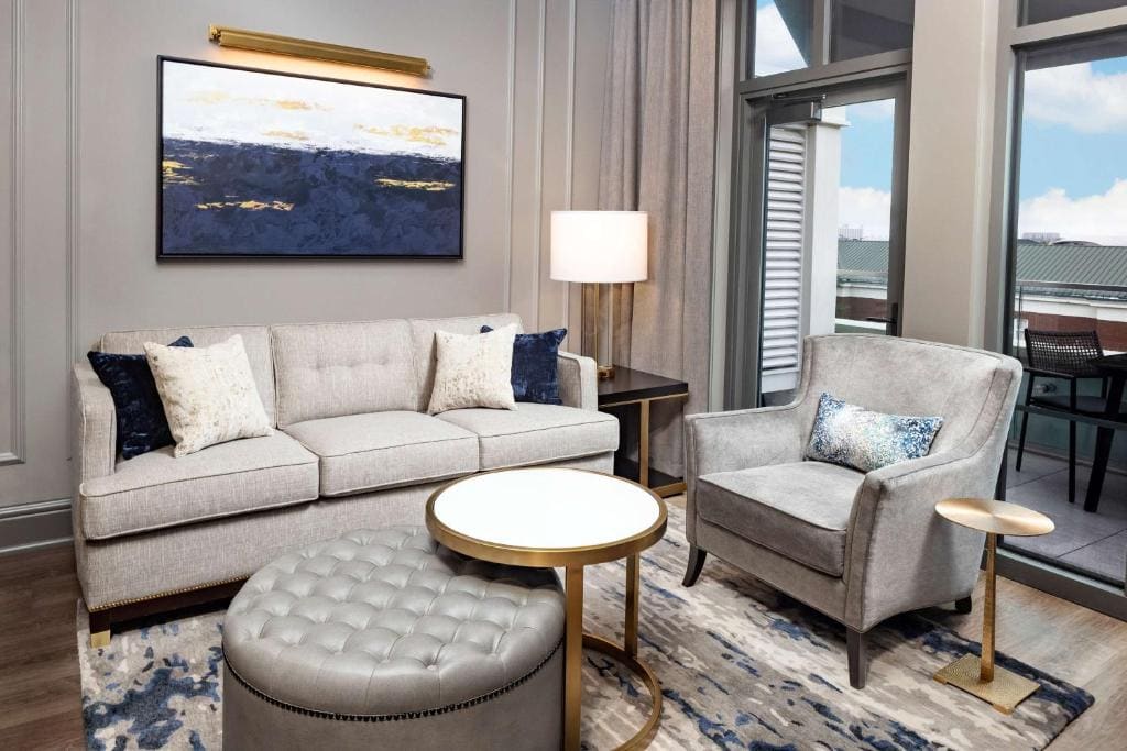 One-Bedroom King Suite with Balcony room - Image 2