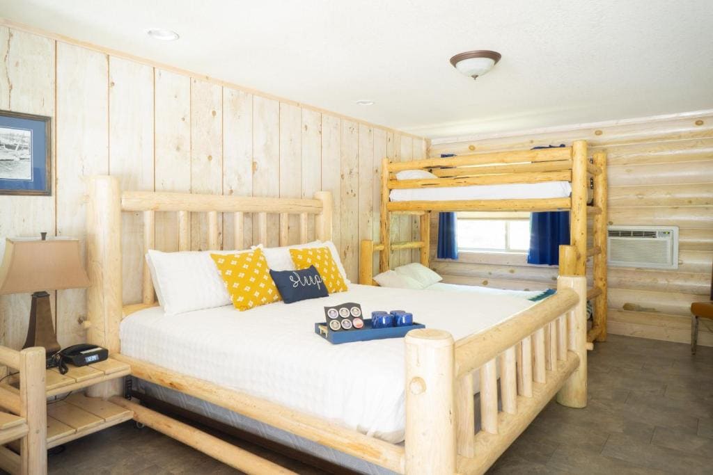 Deluxe Queen Room with Two Queen Beds room - Image 2