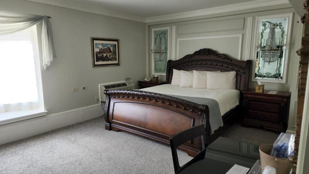 Deluxe Triple Room room - Image 1