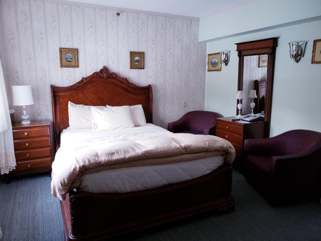 Standard Queen Room room - Image 1