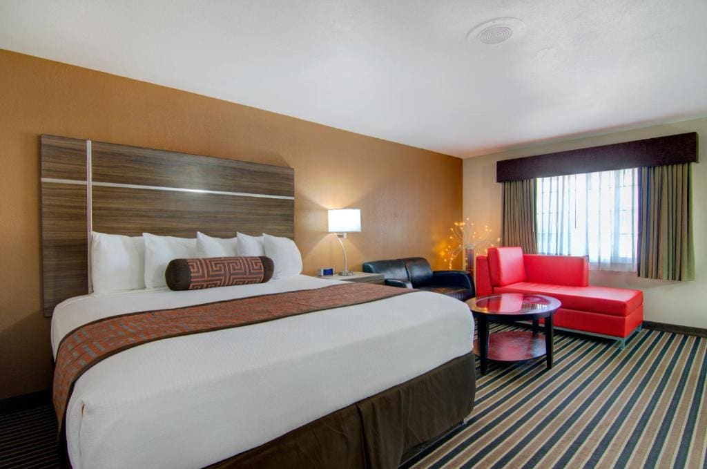 King Room - Non-Smoking room - Image 1