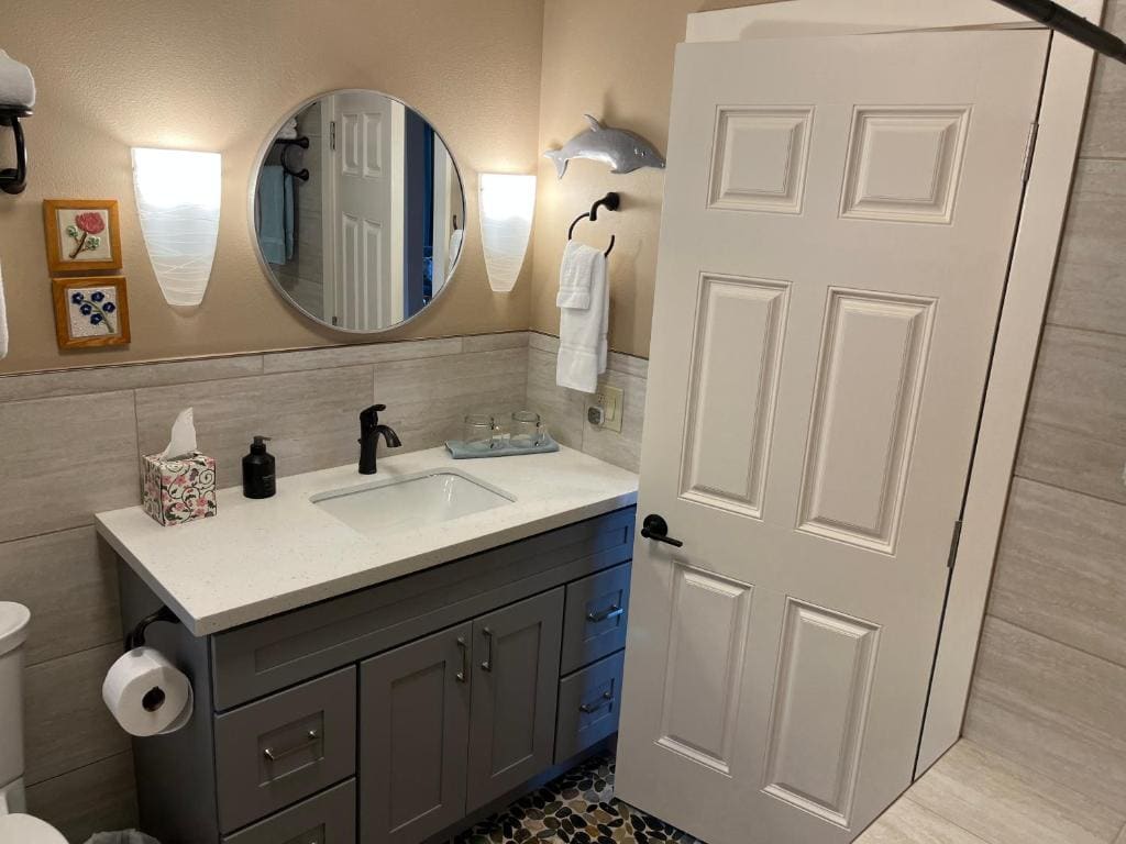 Two-Bedroom Cottage room - Image 1