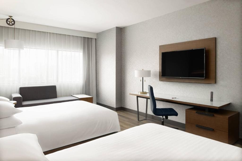 Queen Room with Two Queen Beds and Roll-in Shower - Mobility and Hearing Accessible room - Image 2