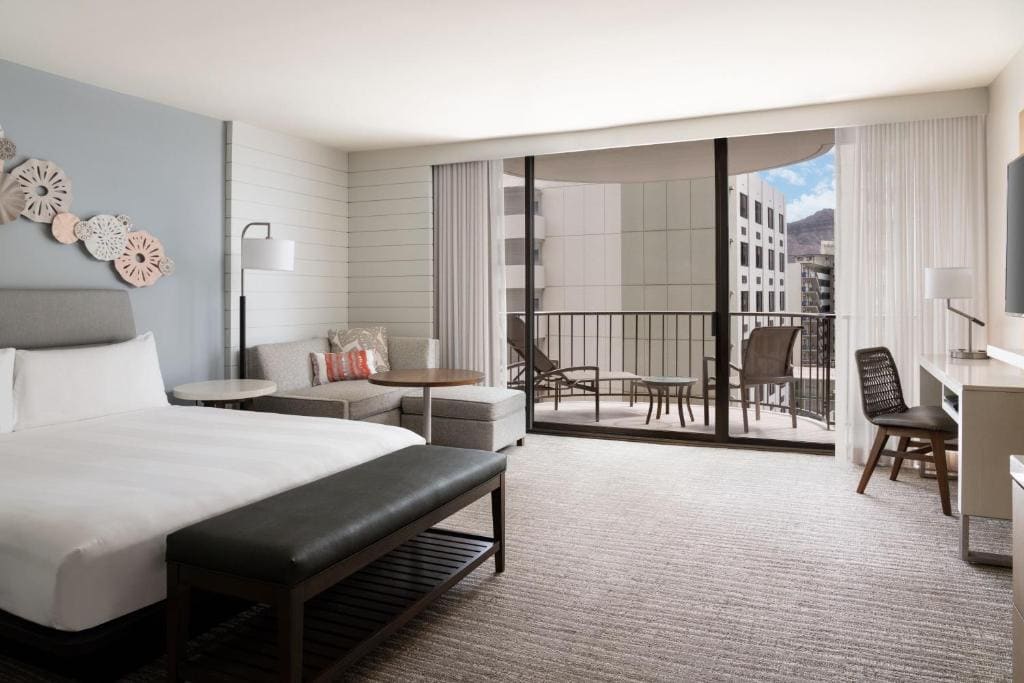 Waikiki City View room - Image 3