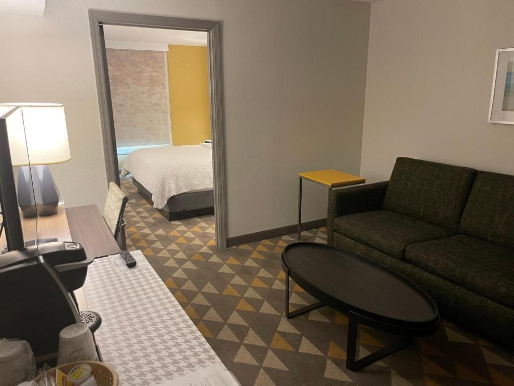 One-Bedroom King Suite with Sofa Bed room - Image 1
