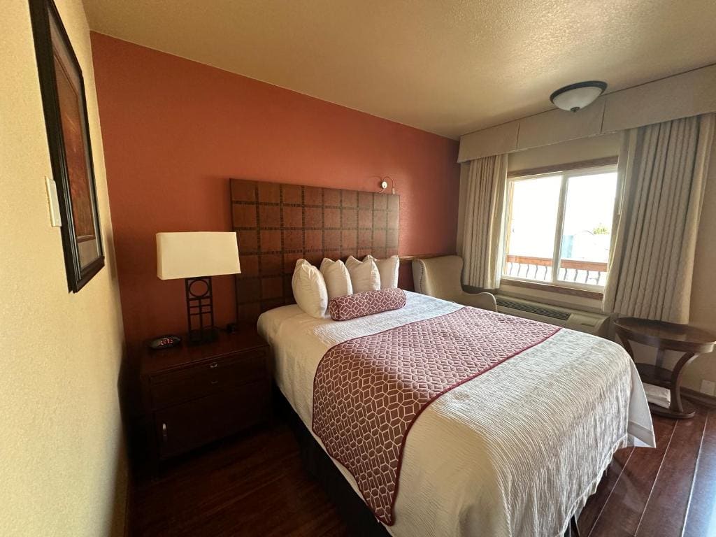 Queen Room room - Image 3