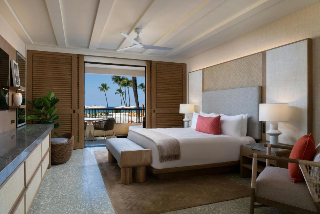 Beachfront Room room - Image 2