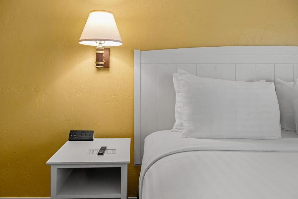 Suite room - Image 3