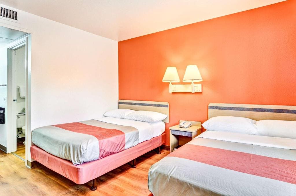 Quadruple Room room - Image 1