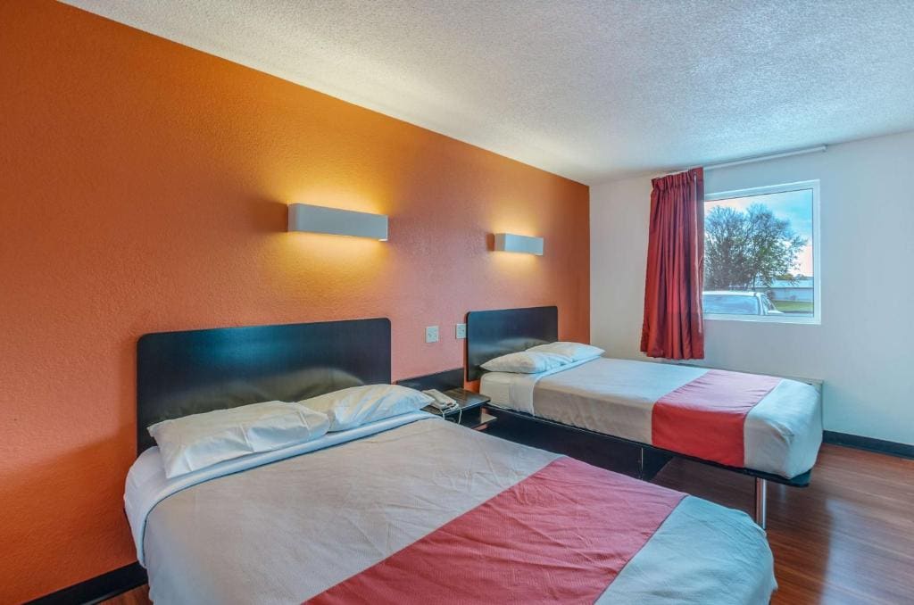 Deluxe King Room - Smoking room - Image 1