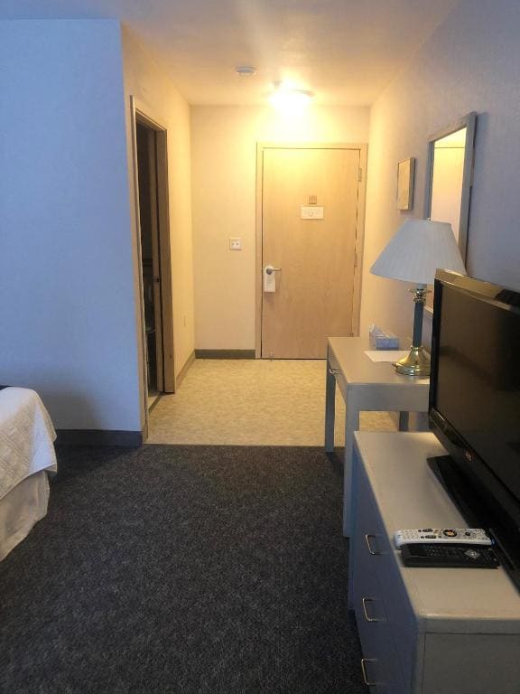Single Room - Disability Access room - Image 3