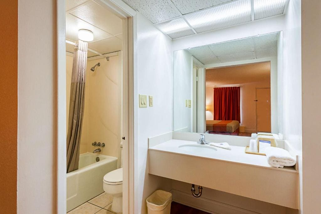 Quadruple Room - Non-Smoking room - Image 2