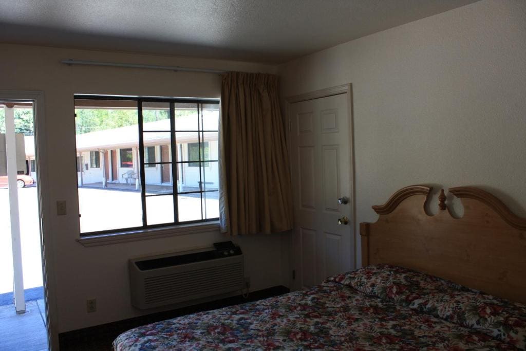 King Room room - Image 2