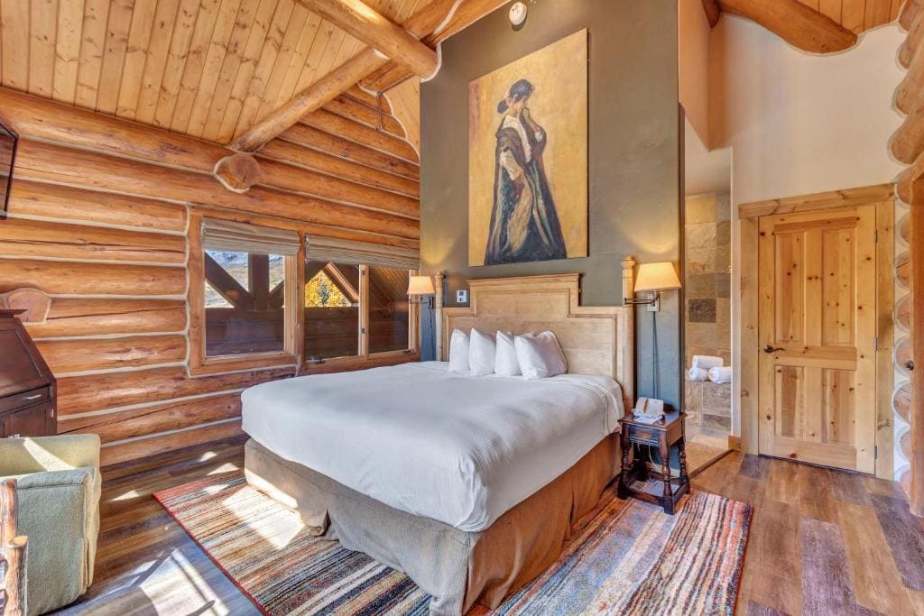 Four-Bedroom Chalet room - Image 1