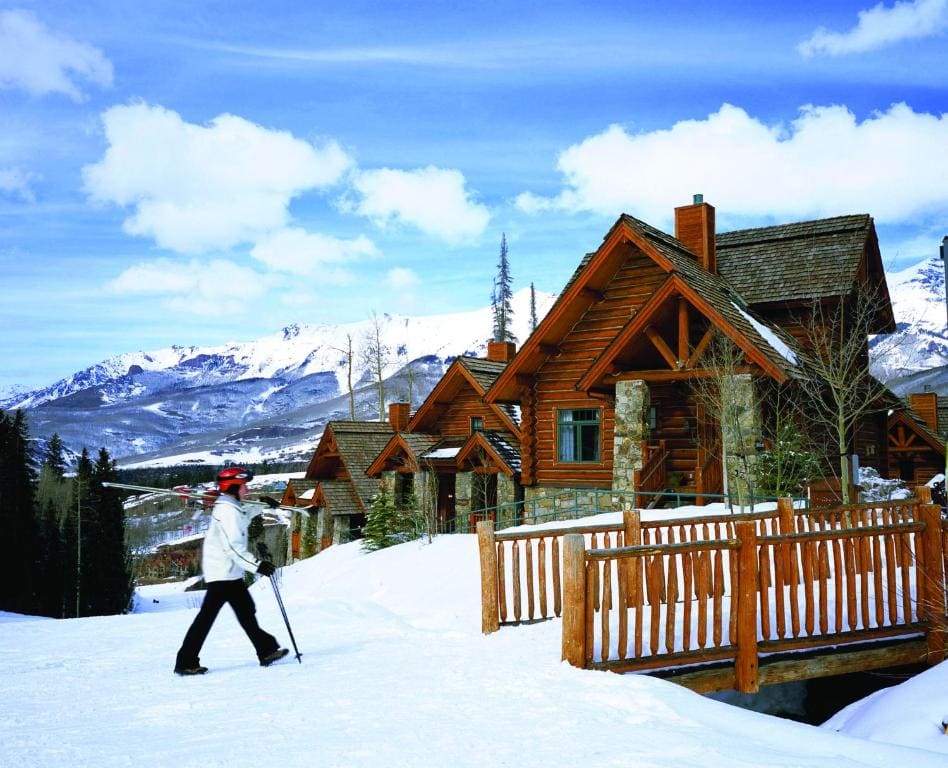 Four-Bedroom Chalet room - Image 3