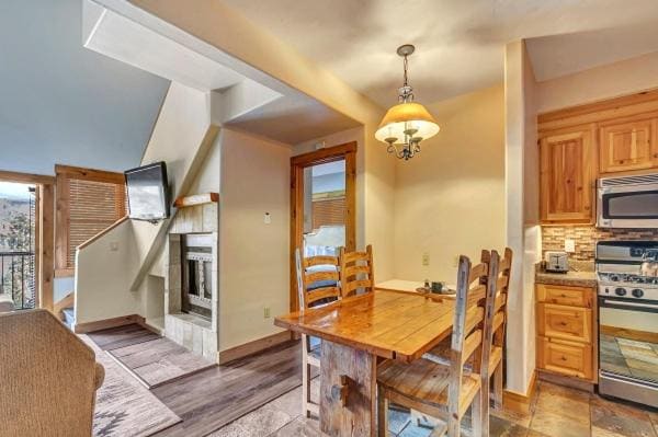 Three-Bedroom Suite room - Image 2