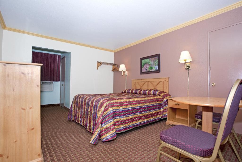 Queen Room room - Image 1