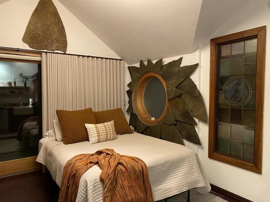 Cottage room - Image 1